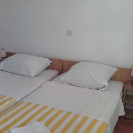 Apartment Grand By Sea Family 8 *